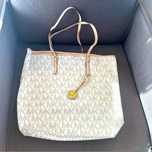 Michael Kors Large Vanilla Tote Bag